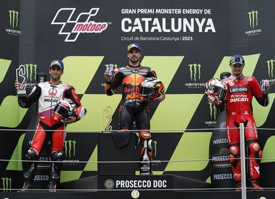 Miguel Oliveira Juara & Kontroversi Jaket Balap Quartararo Di MotoGP Catalunya 2021