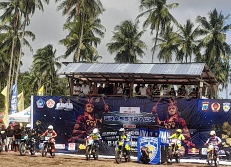 YUASA IKUT DUKUNG KEJUARAAN NASIONAL GRASSTRACK SERI 2 REGION V TAHUN 2025